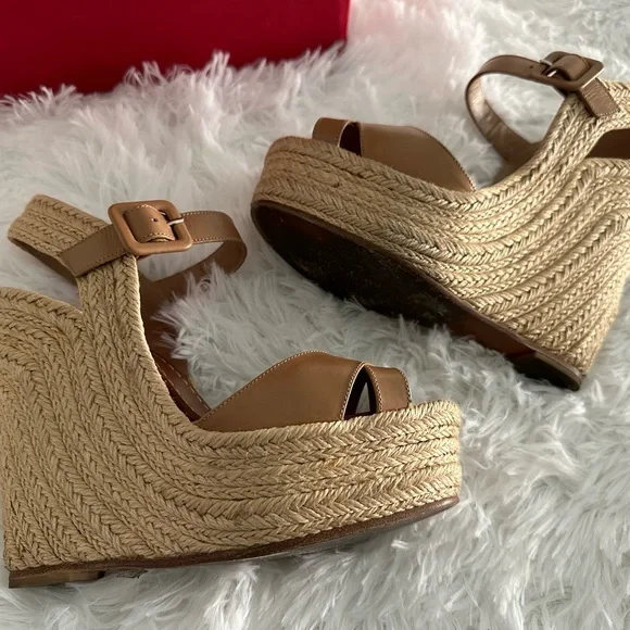 Authentic Valentino Garavani espadrilles wedges shoes sz 35